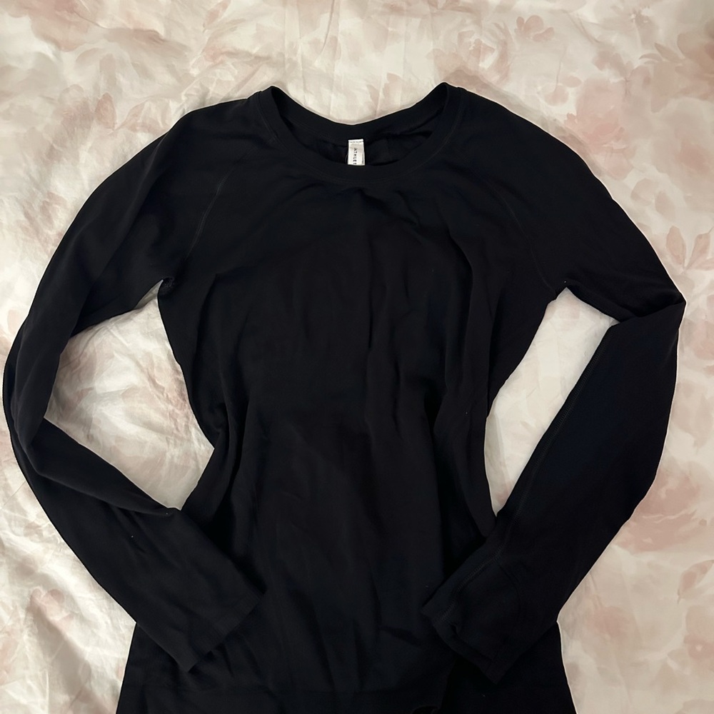 Athleta long sleeve top